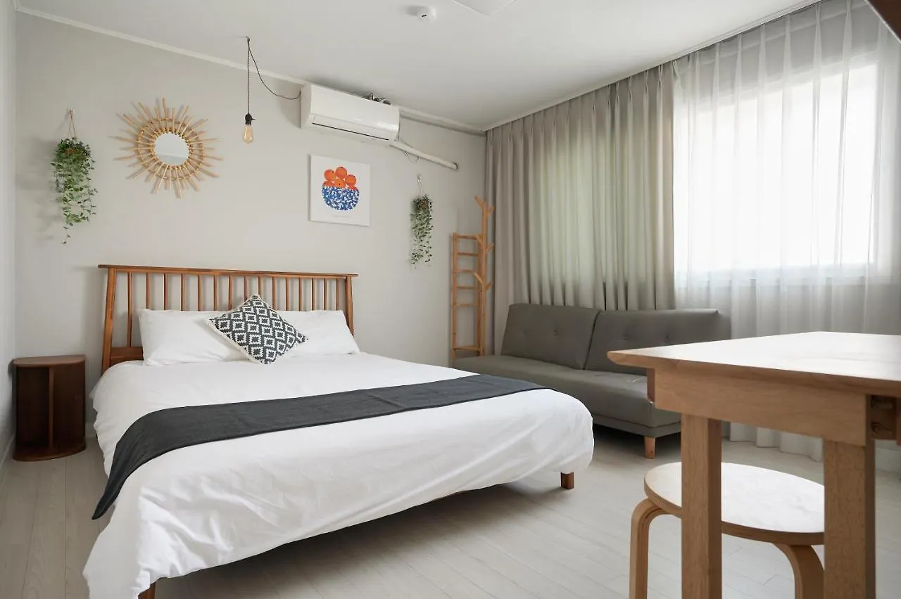 Simple Hongdae Appartement Seoel Zuid-Korea